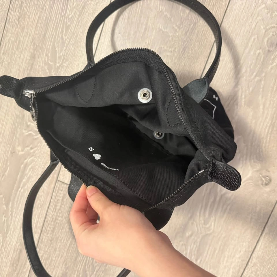 Longchamp Black Tote Bag "Been a Champ a Long Time" - photo 3