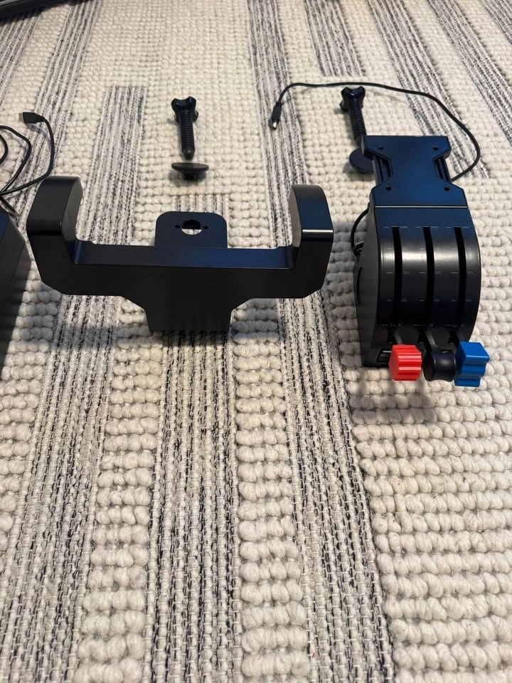 Logitech Saitek Pro Flight Yoke System w/ Throttle Quadrant - photo 3