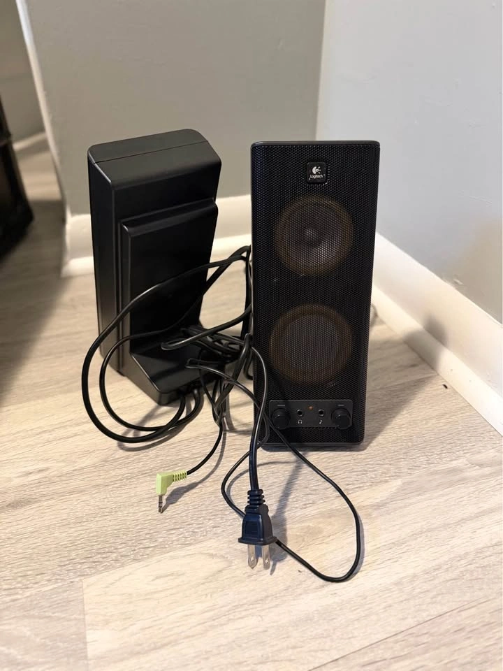 Logitech X-140 2.0 Speakers - photo 2