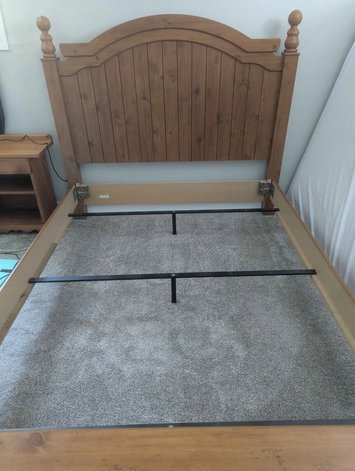 Queen Bed Frame - photo 4