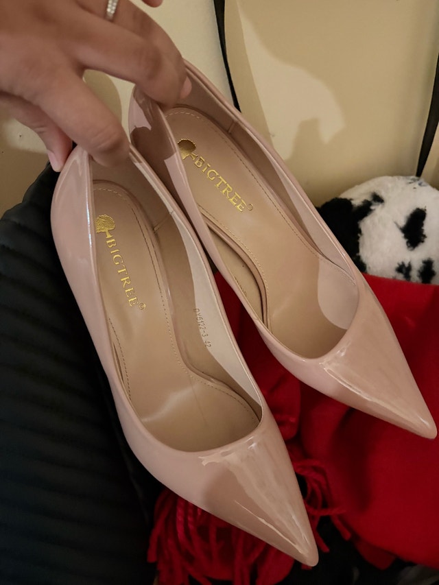 BIGTREE High Heels