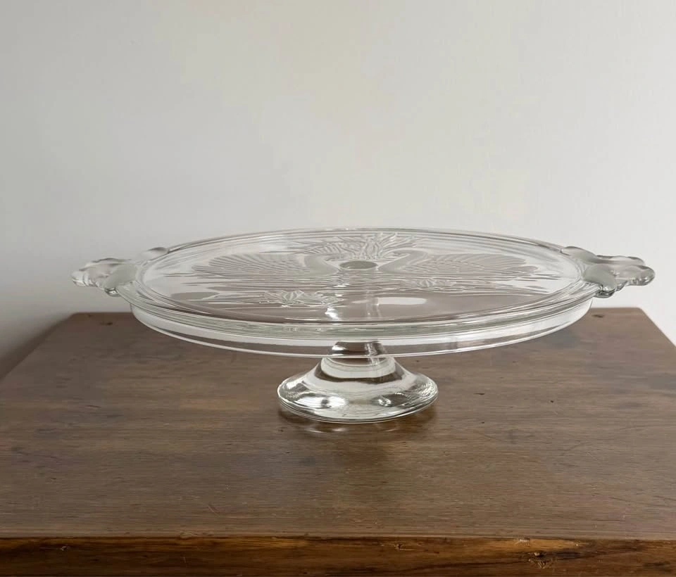Vintage Frosted Glass Swan Cake Stand/Serving Tray - photo 4
