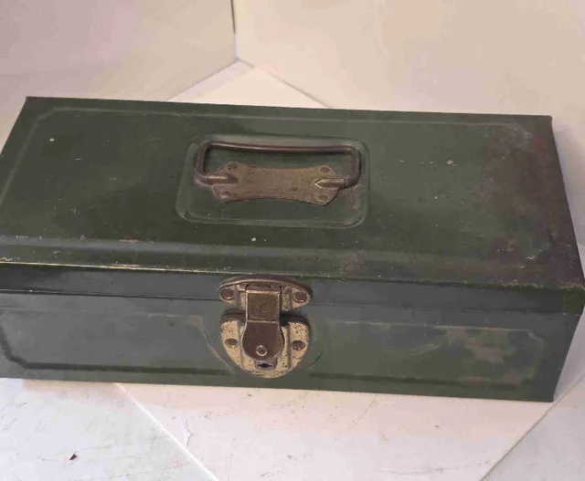 Master metal products lockbox thumbnail