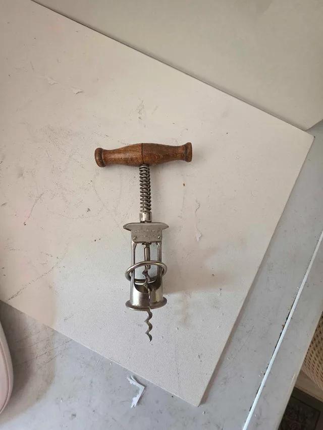 Columbus Original Corkscrew thumbnail