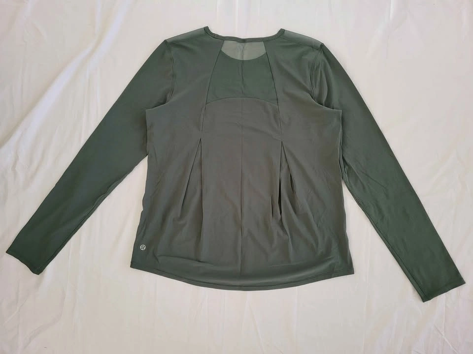 Lululemon top - photo 2