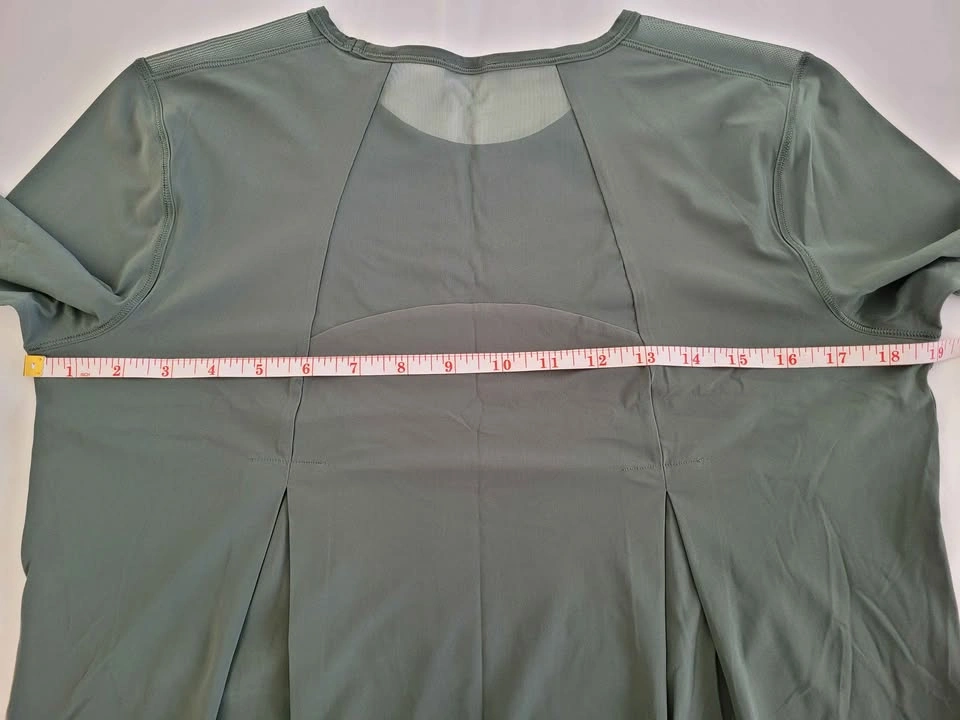 Lululemon top - photo 3