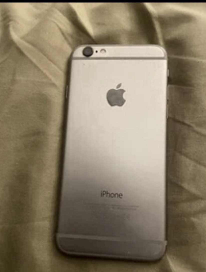 2 Apple iPhone 6 - 16GB - Gold and Silver - No SIM - photo 5