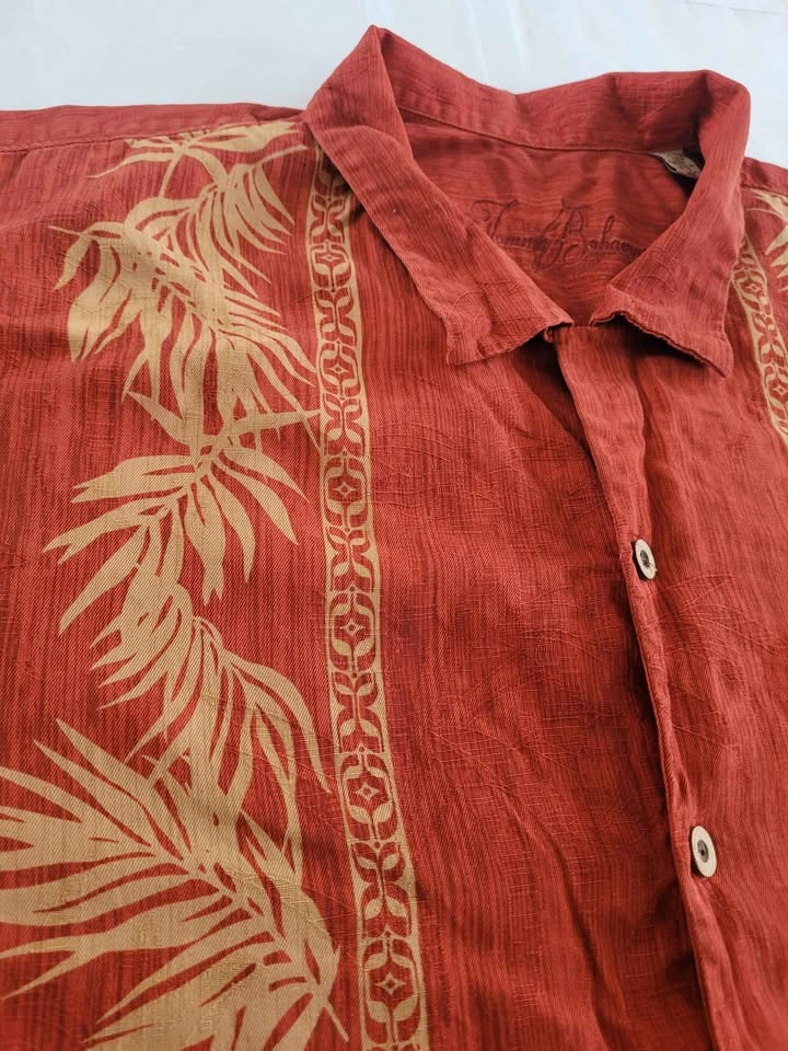 Tommy Bahama Red Hawaiian Shirt With Tan Leaf Print - photo 4