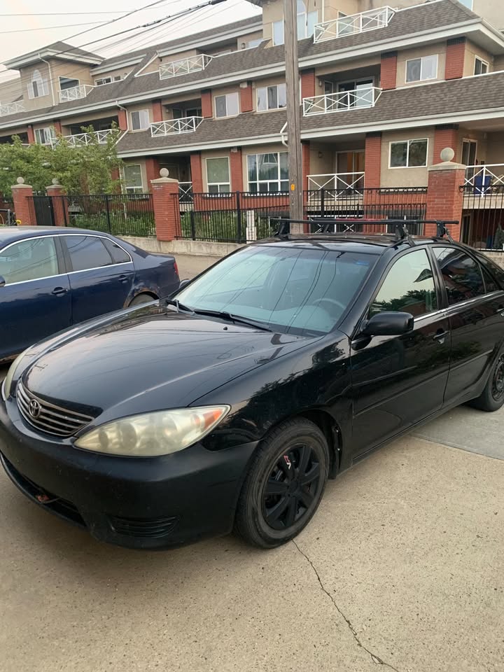 2005 Toyota Camry - photo 3