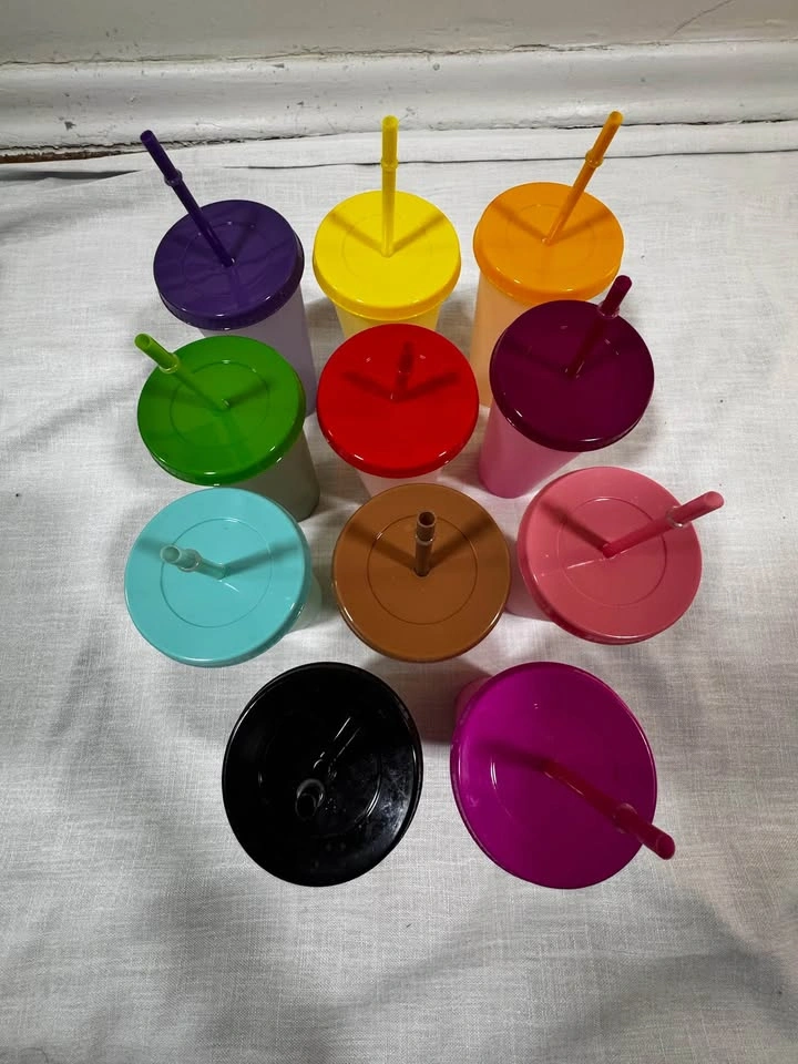 BRAND NEW EASEVE 11 Pack 24oz Color Changing Cups with Lids and - photo 4