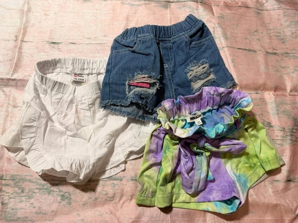 18-24m Girls Shorts Bundle - Denim, White Ruffle, and Tie-Dye - photo 5
