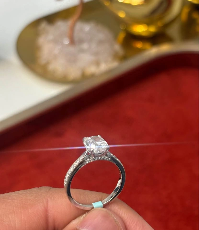 2.0 CT Cushion Cut Lab-Grown Diamond Ring – IGI Certified | 14K - photo 3