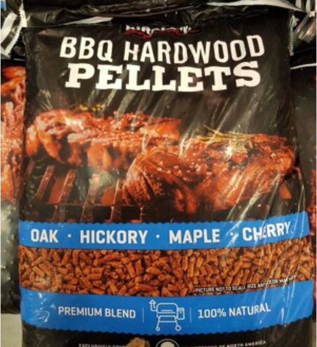 Signature BBQ Grill Smoke Hardwood Pellets