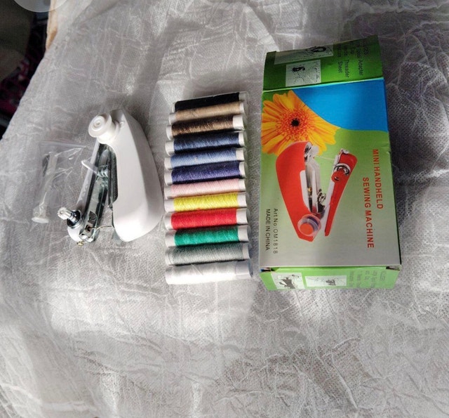 Brand New Spring Come Portable Handheld Sewing Machine + Thread - photo 2