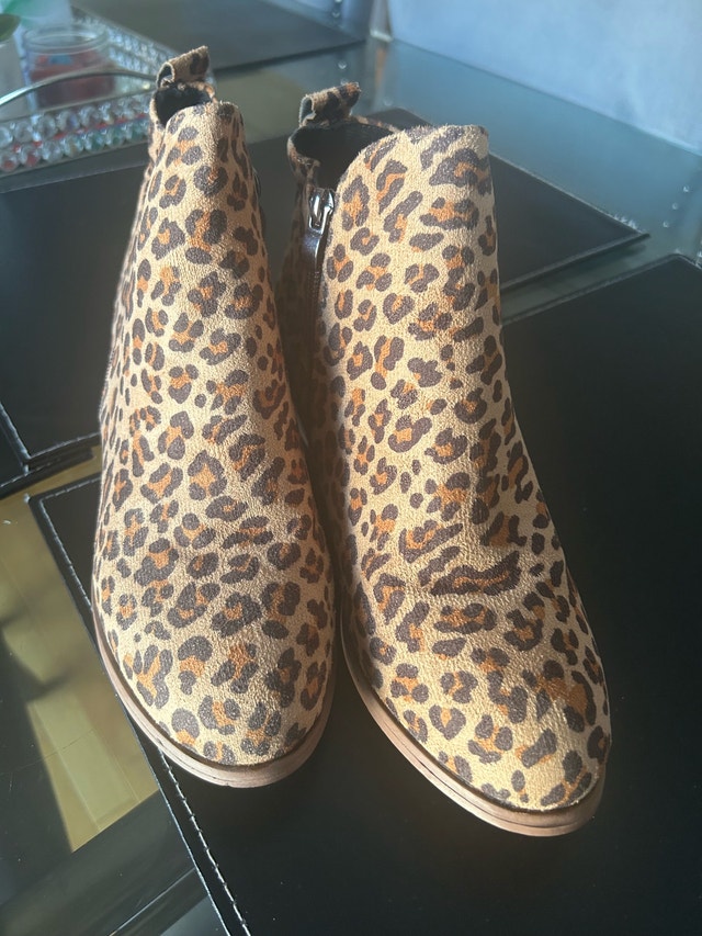 Brand New Leopard Print Women’s Ankle Boots - photo 3
