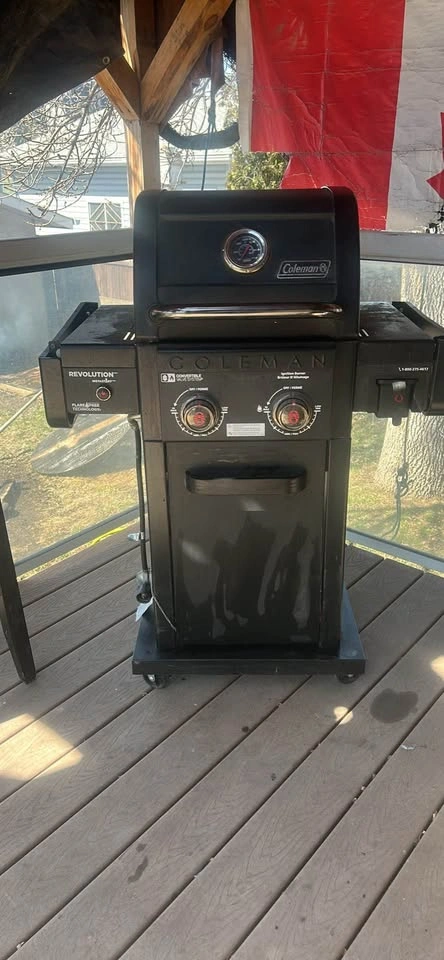 Coleman Revolution 340 2-Burner Propane BBQ - photo 4
