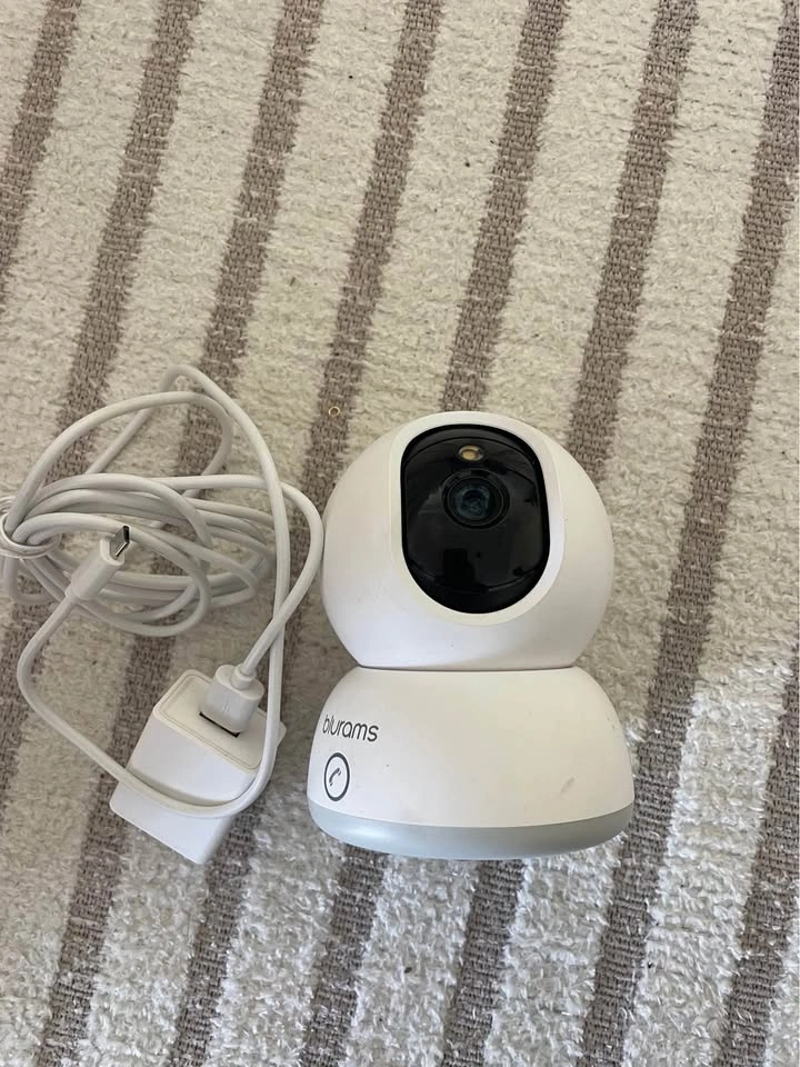 Blurams 2K Indoor Security Camera for Baby/Pet - photo 2