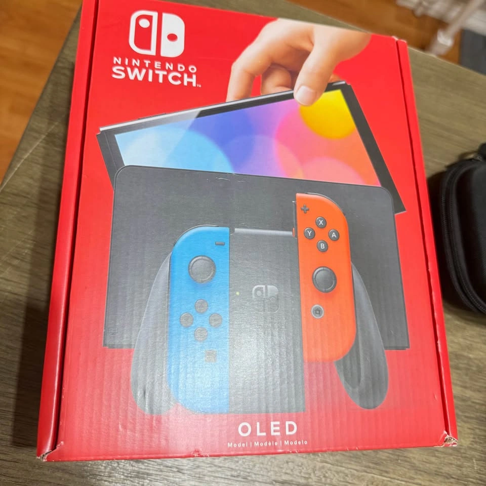 Nintendo Switch OLED + 256GB SD Card & Carrier Case - Like New - photo 3