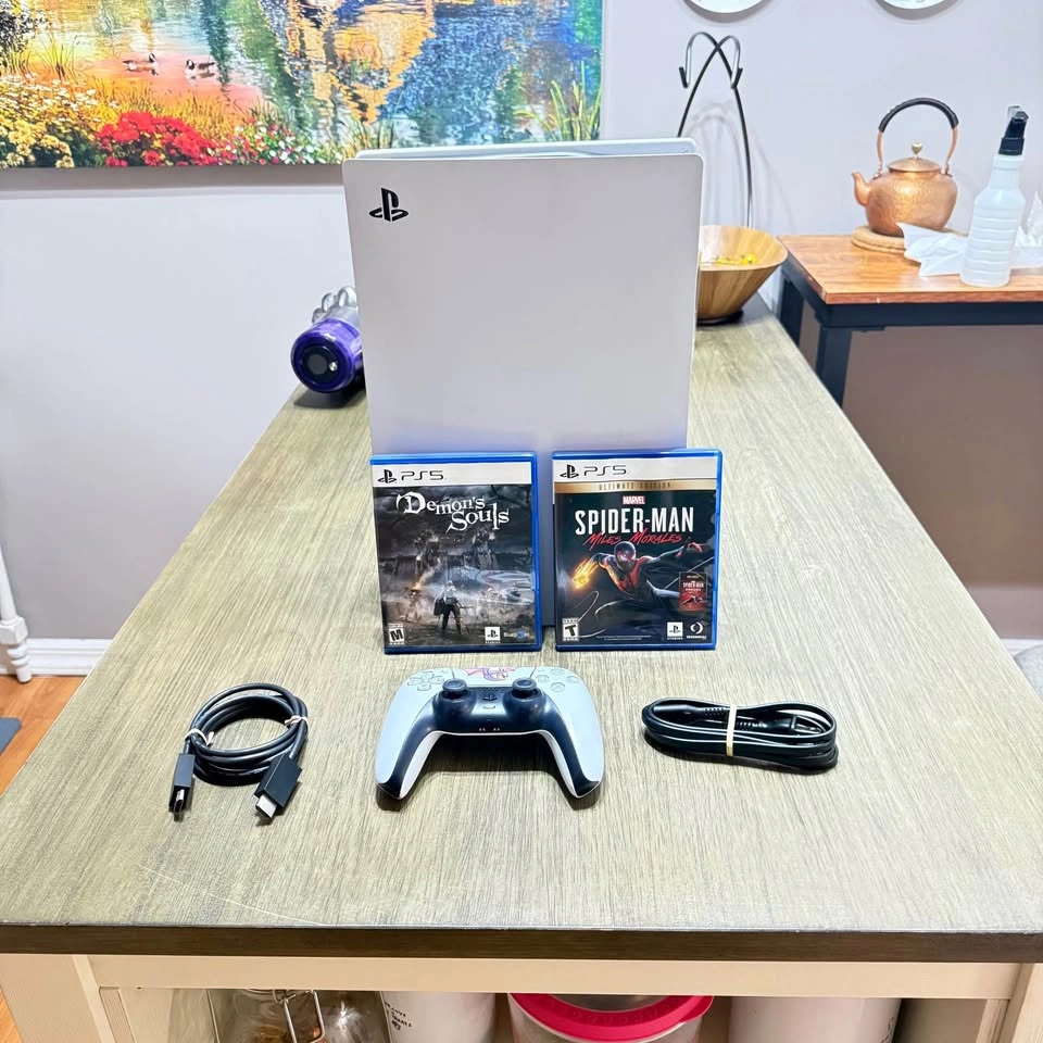PS5 Disc Edition + Controller & 2 Games - Excellent Condition
