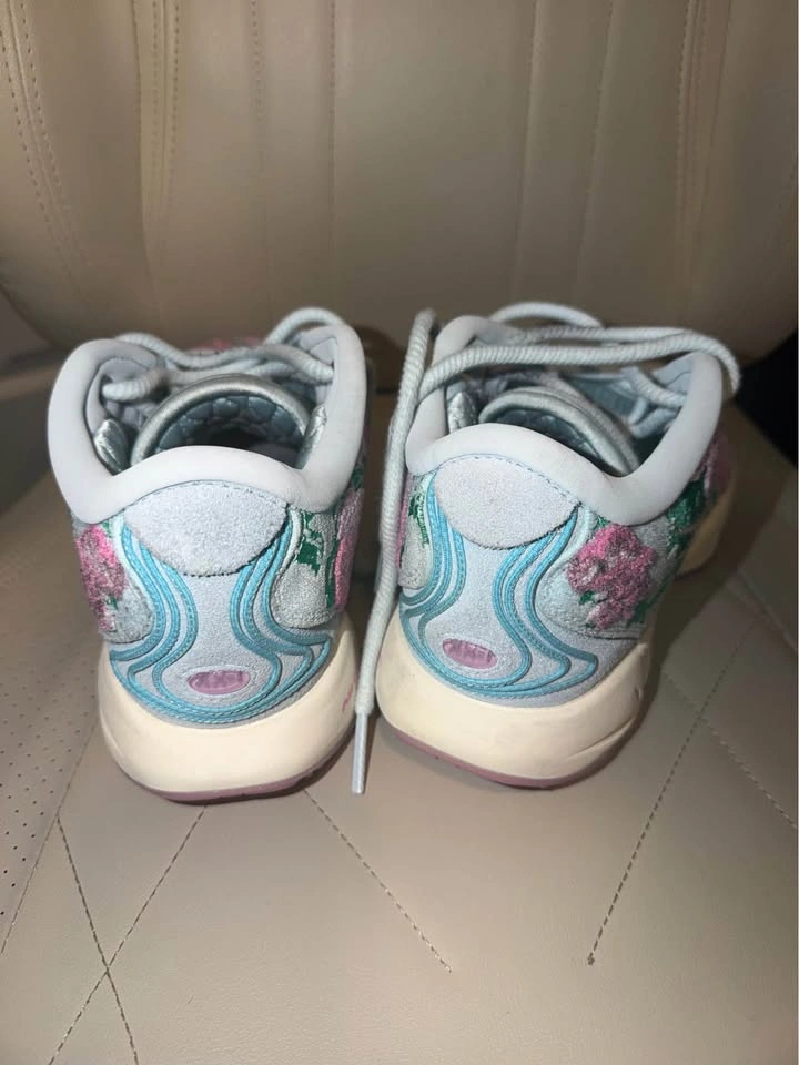 Lebron 21 Grandmas Couch - photo 2