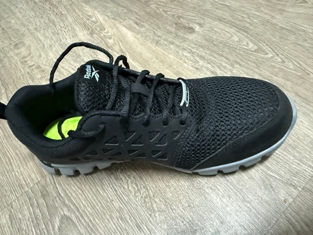 Reebok Work N Cushion 4.0 - Used 1 Week - Like New - photo 4