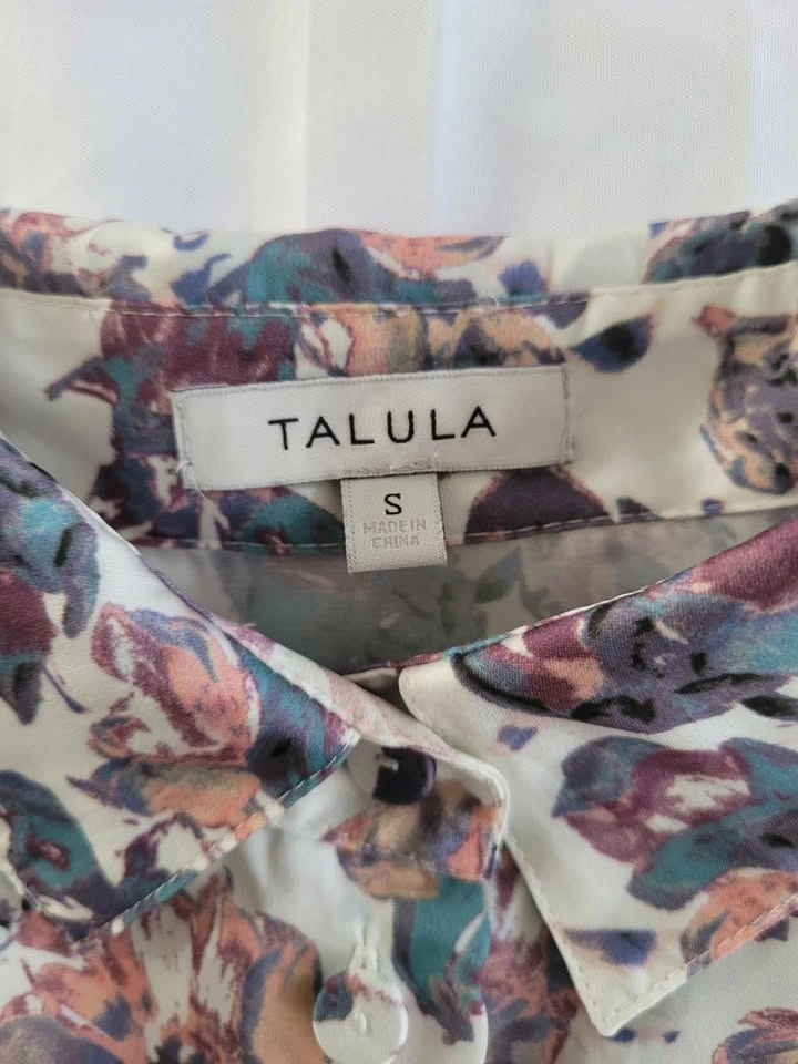 Talula Aritzia Women S Leaf/Floral Pattern Light Blouse - photo 3
