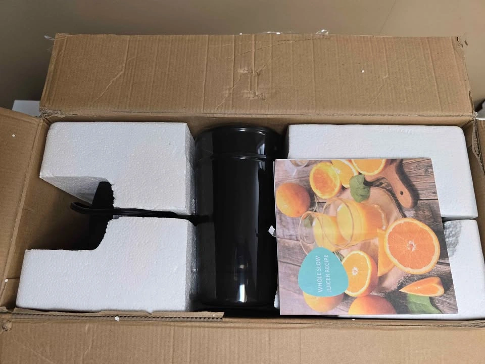 NIB Masticating Juicer JE-24 - photo 3