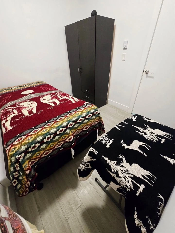 Private Room for Rent - photo 5