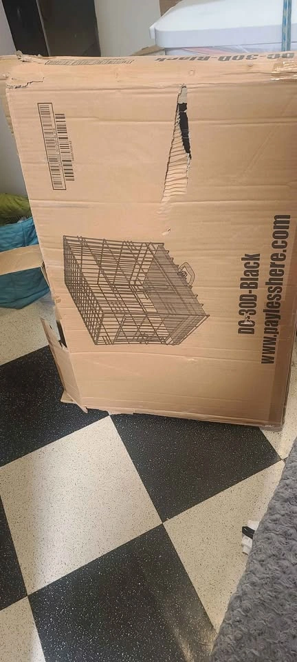 Dog crate with dog bed - photo 2