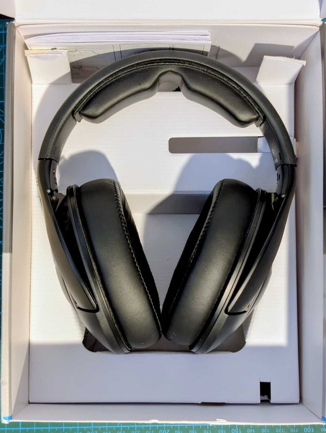 Sennheiser HD 620S Closed Back Hi-Fi Headphones - photo 2
