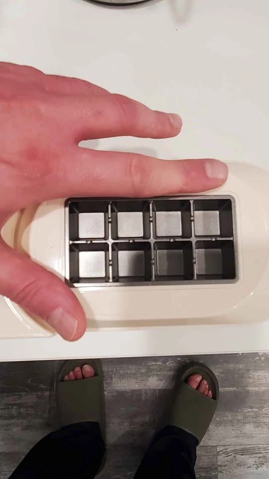Portable Mini Ice Maker - photo 4