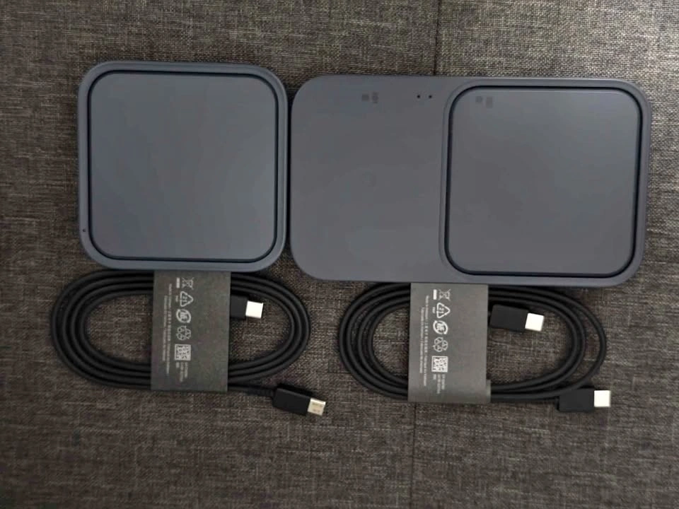Samsung Wireless Charger Duo + Single