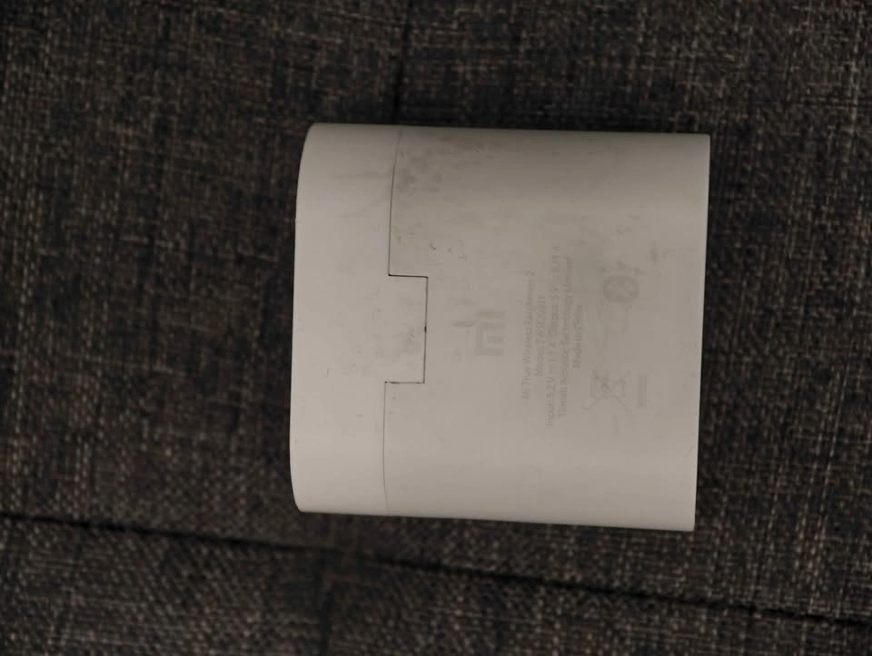 Xiaomi Buds - photo 2