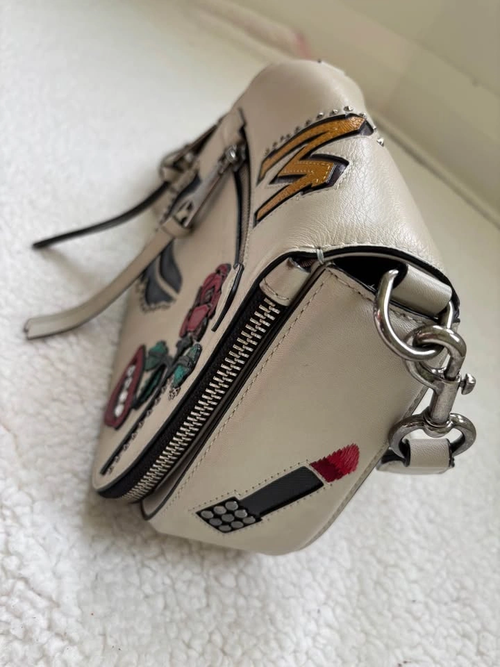 Marc Jacobs Maverick Cream Embellished Collage Saddle Crossbody - photo 3