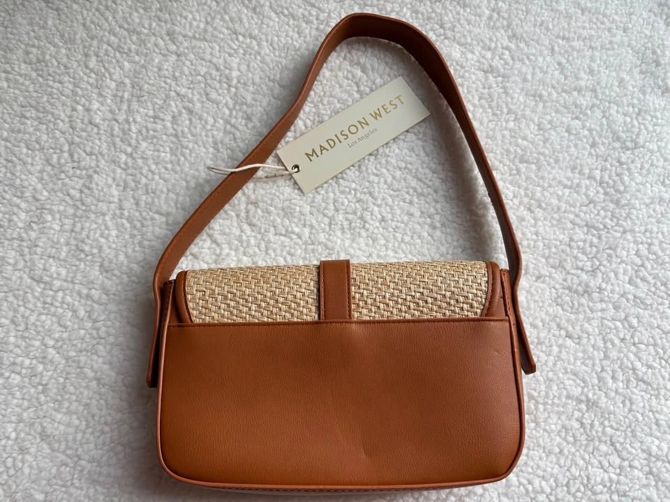 NWT Madison West Summer Straw Woven Buckle Shoulder Bag - photo 2