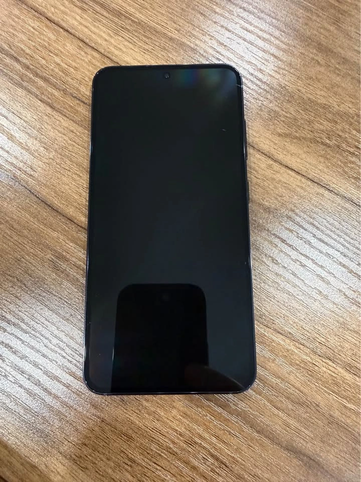 Samsung Galaxy S23 128Gb Unlocked - photo 4