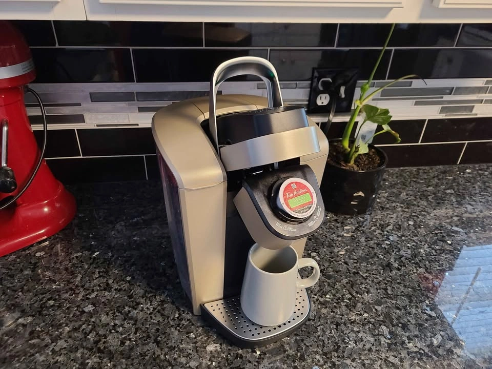 Keurig K-Elite Coffee Maker (makes iced coffee too) - photo 4