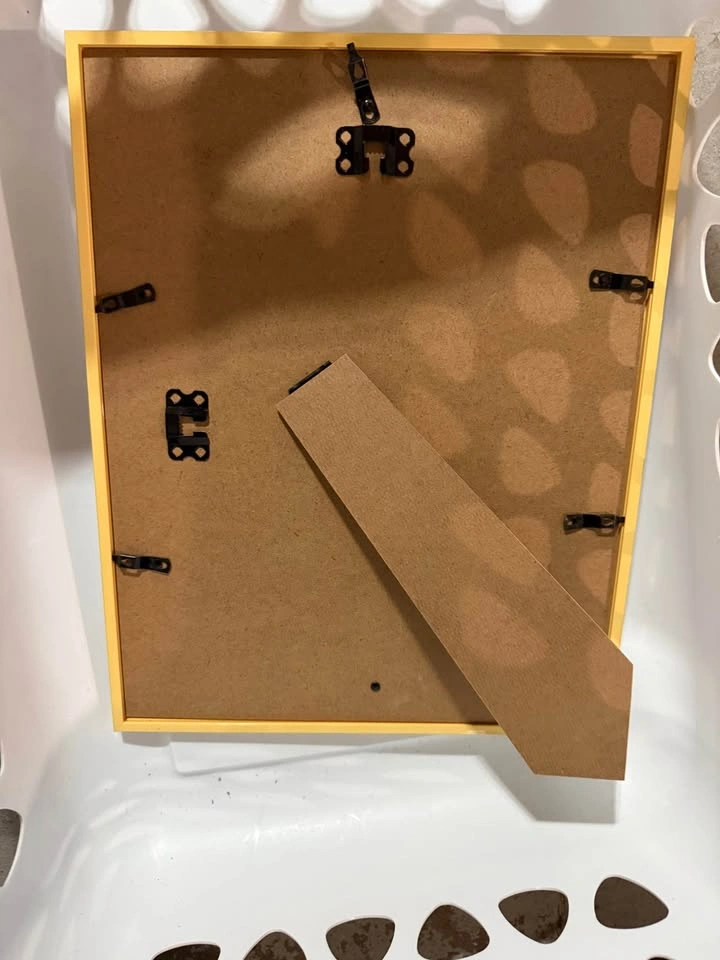 BRAND NEW! 11x14 Gold Photo Frames (14 Available) - photo 2