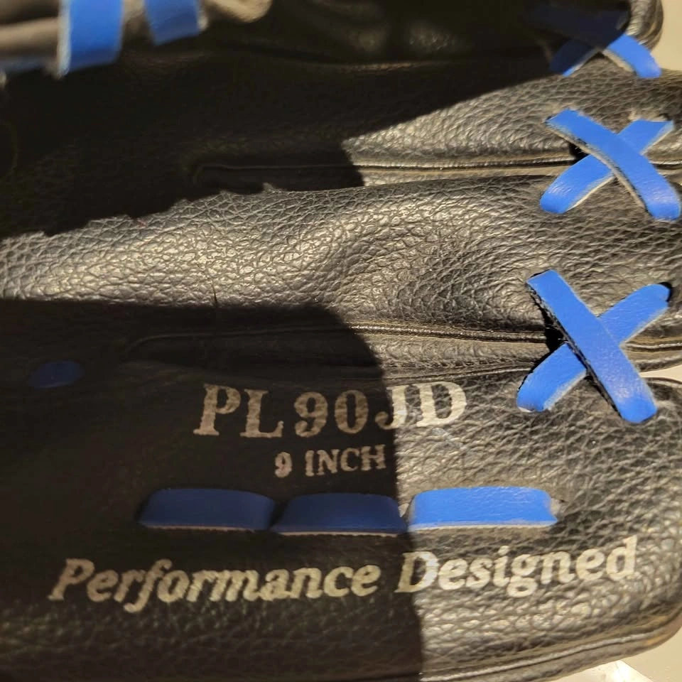 EEUC 9 inch Josh Donaldson autograph glove - photo 2