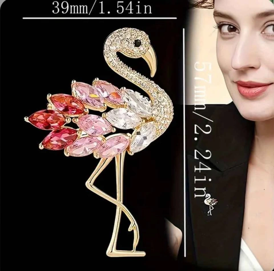Elegant 18K Gold Plated Flamingo Pin with Rhinestones - photo 2