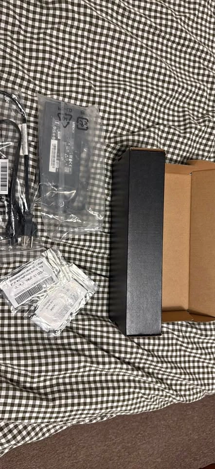 Acer HDD Upgrade Cable & Liteon 135W Charger New
