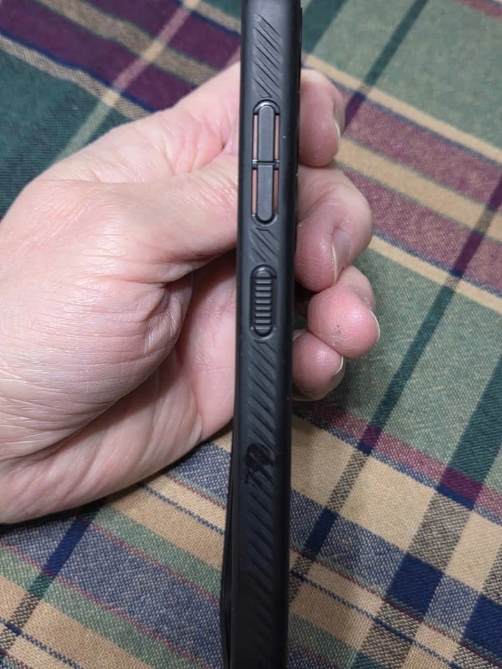 Samsung S23 Spigen Tough Phone Case - photo 4