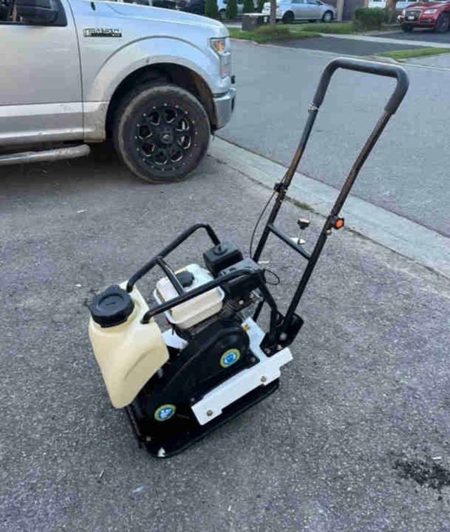 Brand New 14 x 20 Plate Compactor