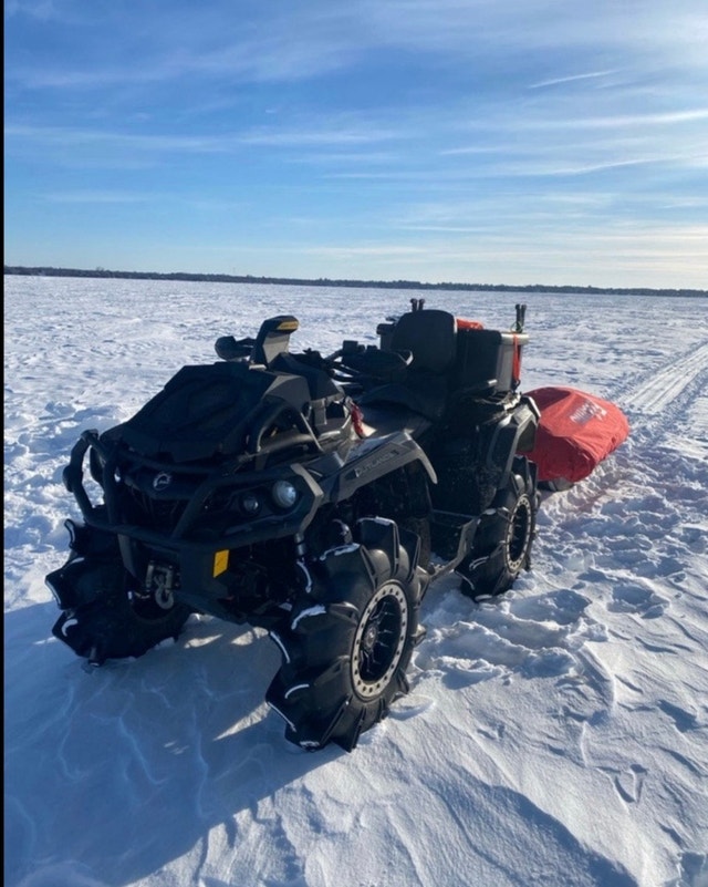 2017 Can-Am Outlander 1000R BEAST - photo 2