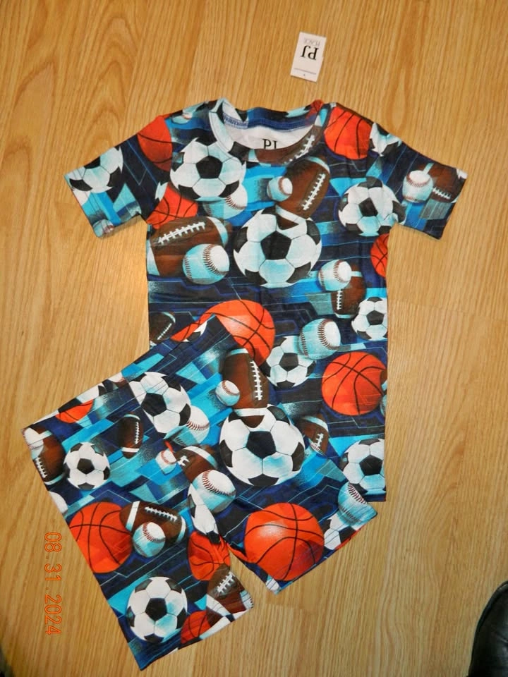 NWT THE CHILDRENS PLACE PJS...size 6