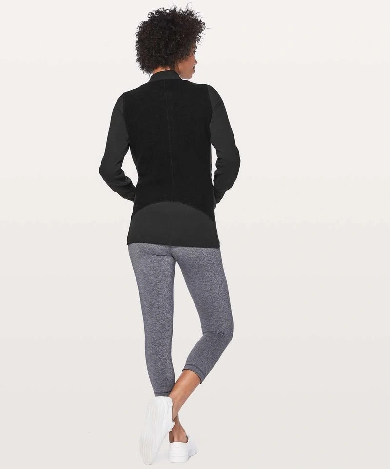 LULULEMON STAND OUT SHERPA JACKET - Size 6 - photo 4