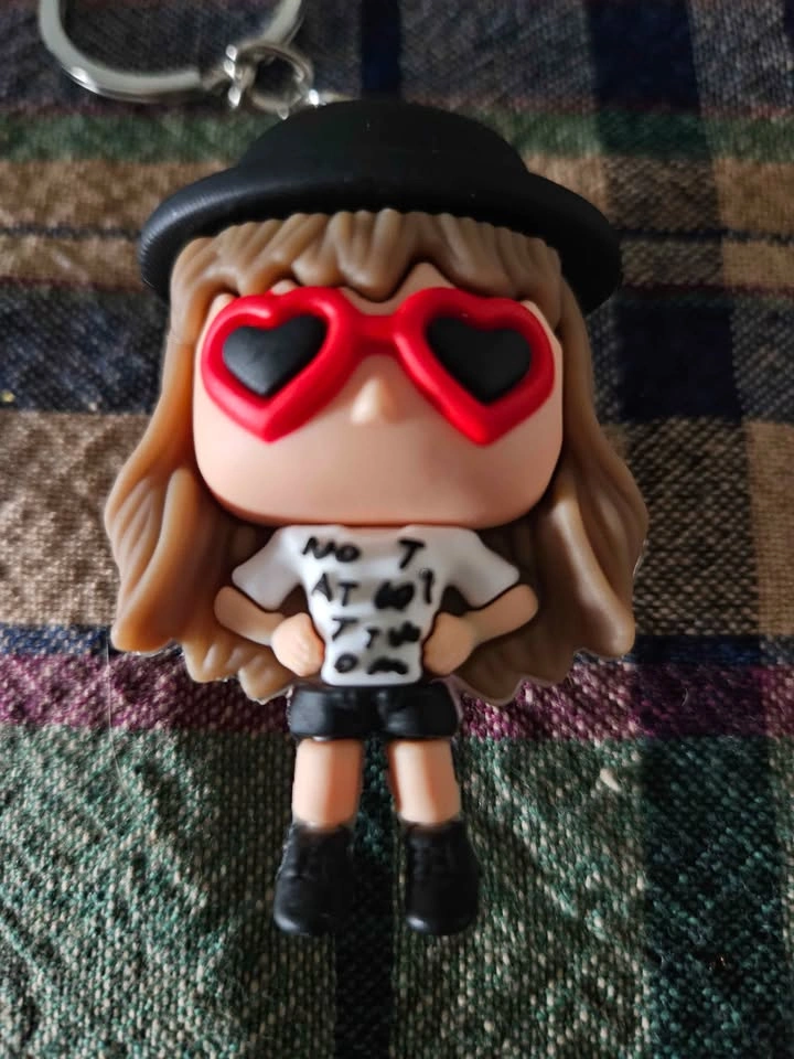 New Swiftie Keychain - photo 3