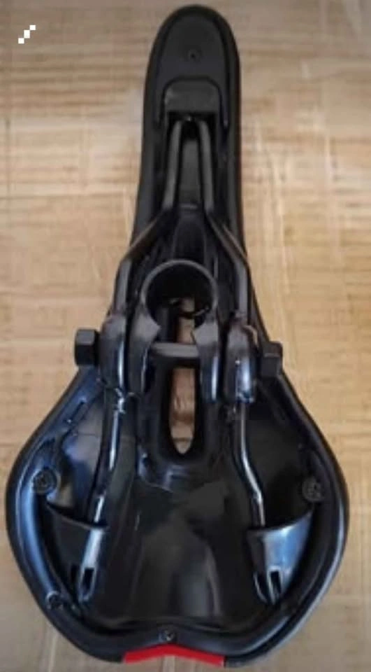 Brand new universal bike seats - Northside pickup - photo 5