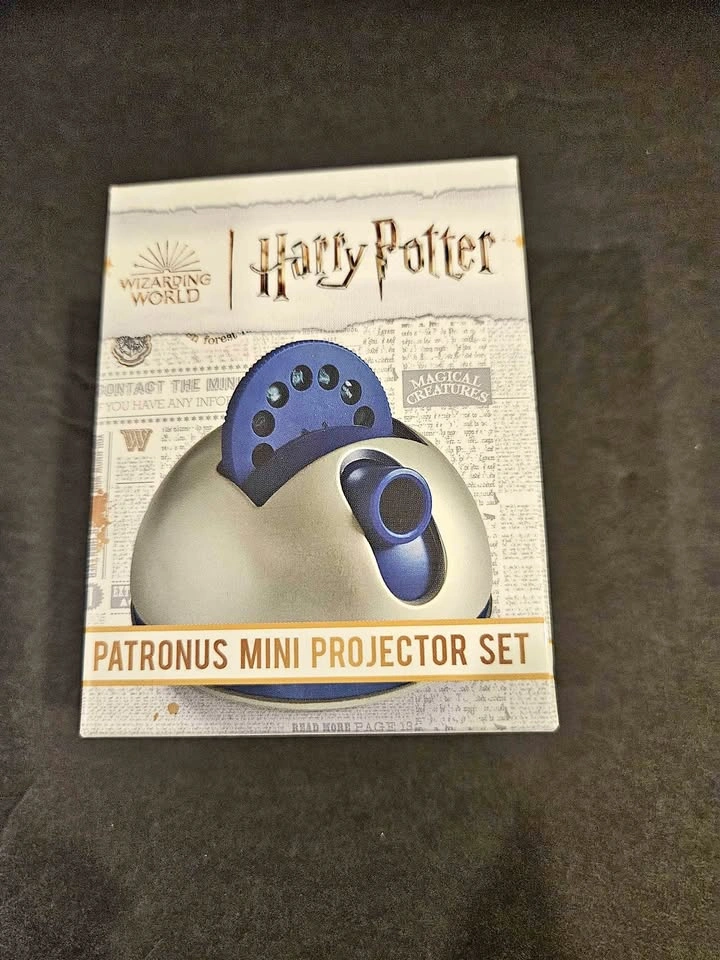 Harry Potter Wizarding World Mini Projector Set