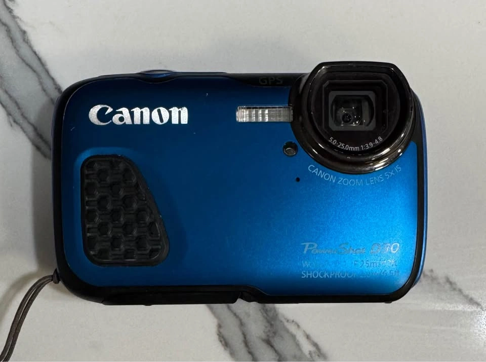 Canon PowerShot D30 Waterproof Digital Camera - photo 2